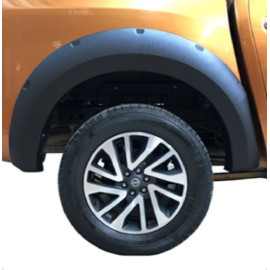NISSAN NAVARA NP300 2016 ÇIKINTILI CİVATASIZ ÇAMURLUK KAPLAMA TEK DEPO